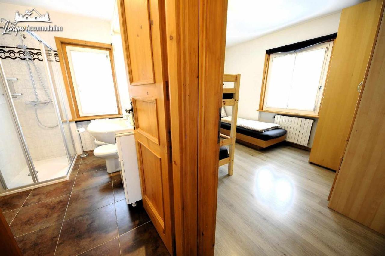 Chalet Rododendro Forest By Livigno Accomodation Exterior foto