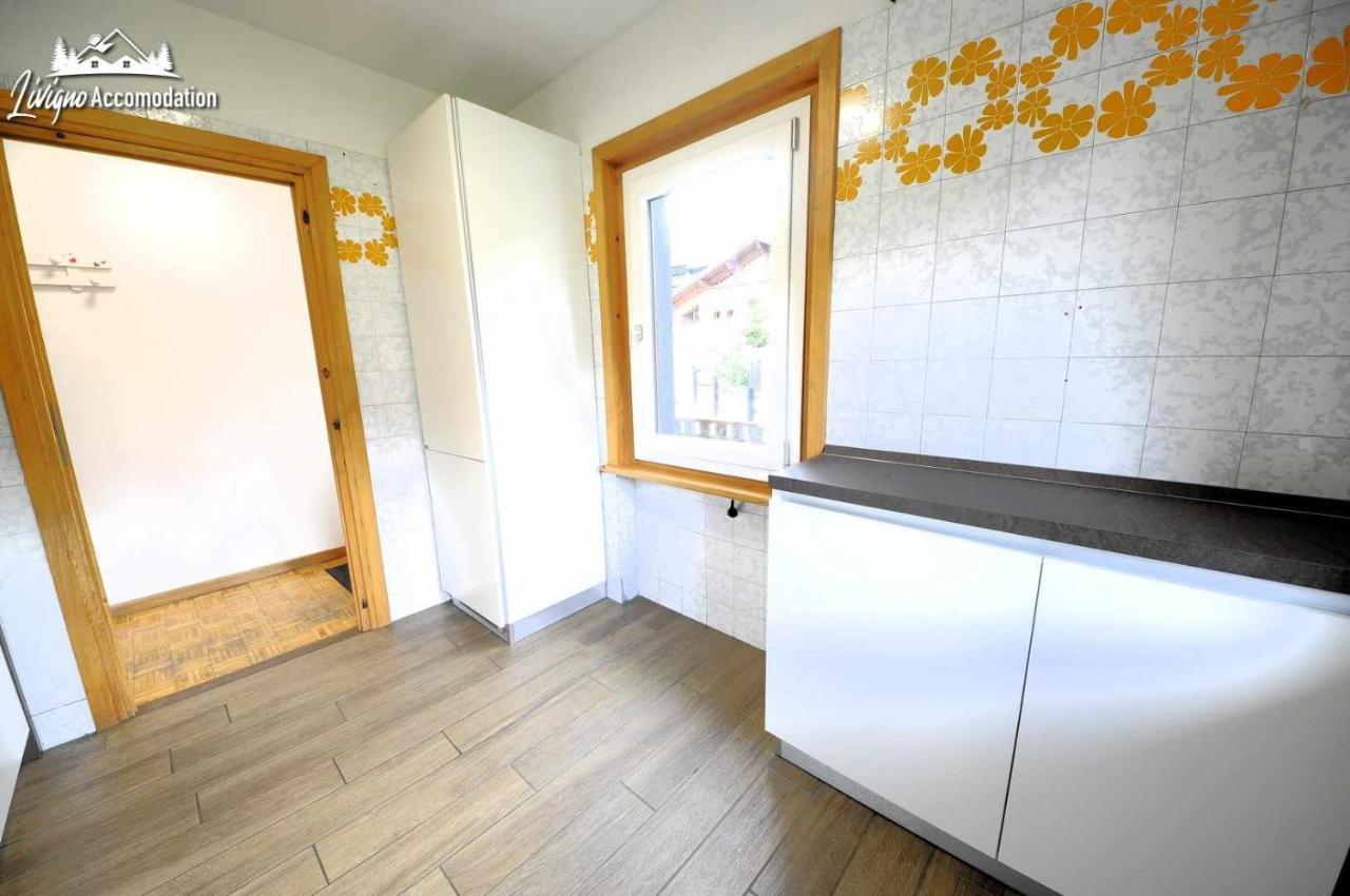 Chalet Rododendro Forest By Livigno Accomodation Exterior foto