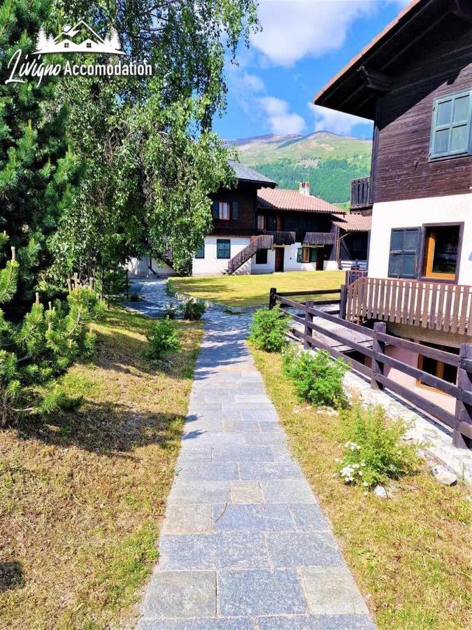 Chalet Rododendro Forest By Livigno Accomodation Exterior foto